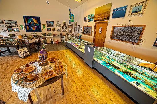 Lake Effect Art Gallery