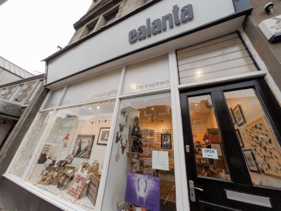 The Pirate and Bluebelle