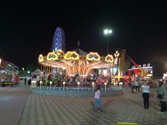 Park Lunasan Eğlence Parkı