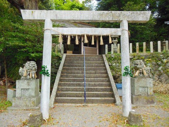 Oyamazumi Shrine