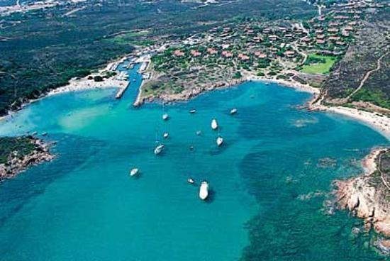 spiaggia di Costa Corallina
