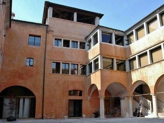 Palazzo Crepadona