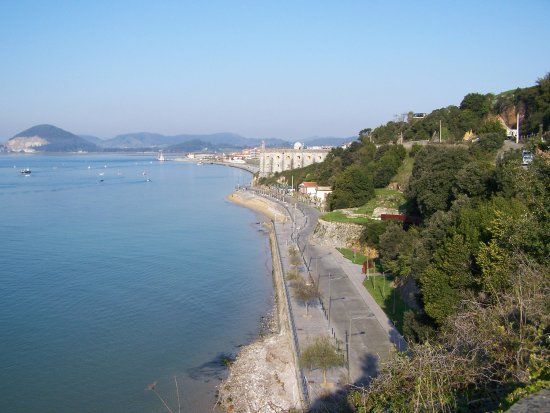 el Paseo Pereda
