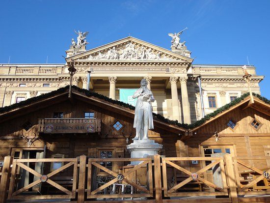 Schiller-Denkmal