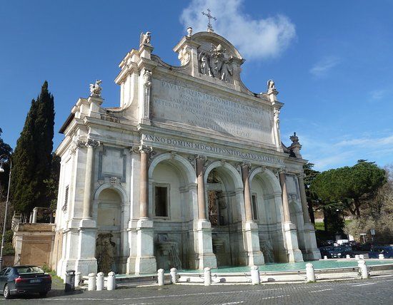 Acqua Paola Fountain