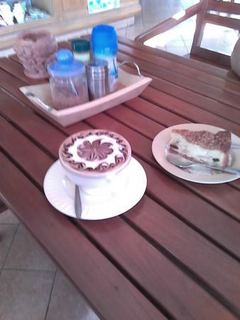 Ta Kwan Coffee Shop and Restaurant