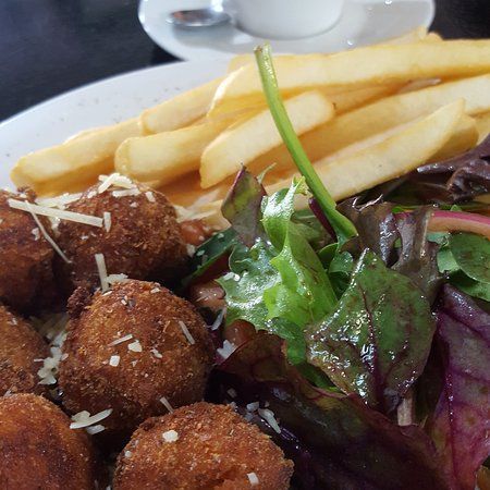 Jagad's Epicurian Emporium