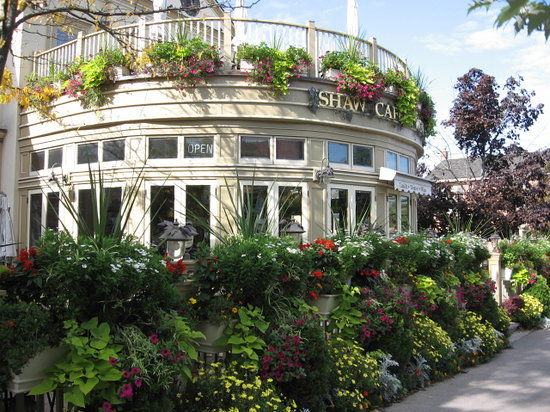 Shaw Cafe & Wine Bar