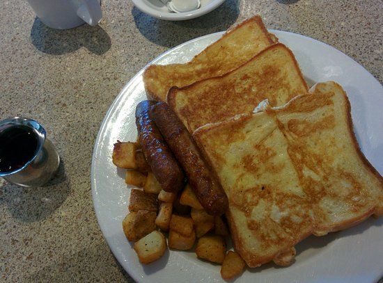 Bear's Den Restaurant