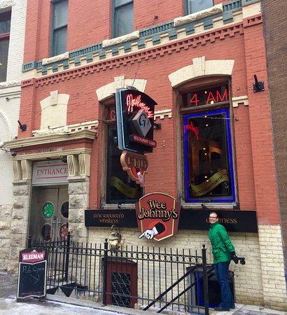 Johnny G's Restaurant & Bar