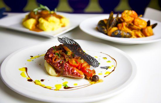 Isola Italian Restaurant and Brick Oven Pizzeria