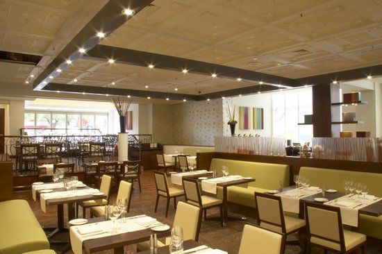 Podium Restaurant & Bar