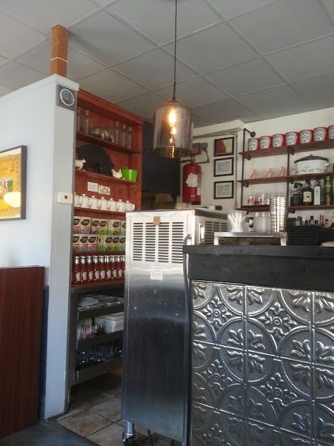 The White Brick Kitchen