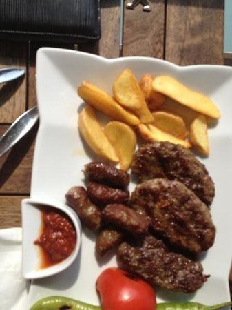 Ozcanlar Kofte Umraniye