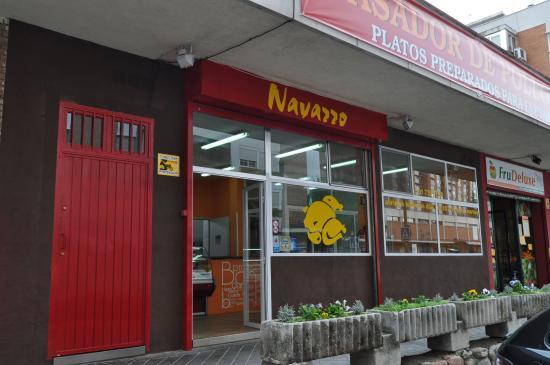 Asador De Pollos Navarro