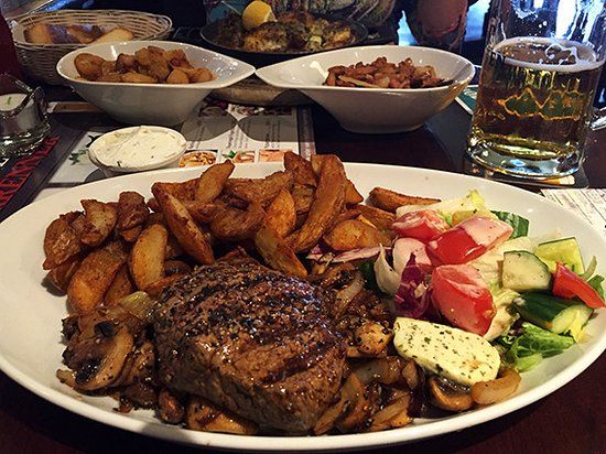 Feuervogel Holstenstraße