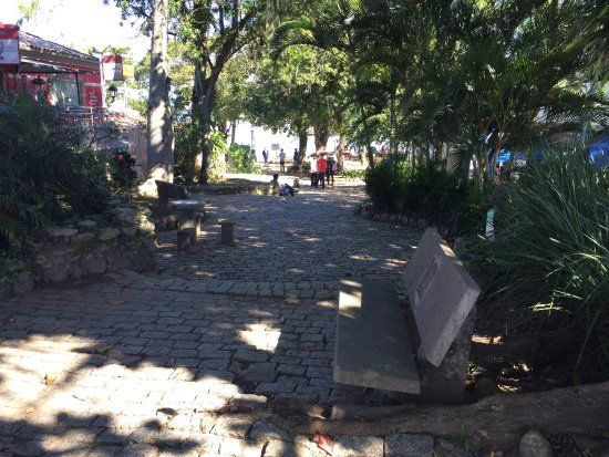 Praça Roldão da Rocha Pires