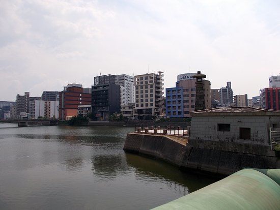 博多町家寄進高灯篭