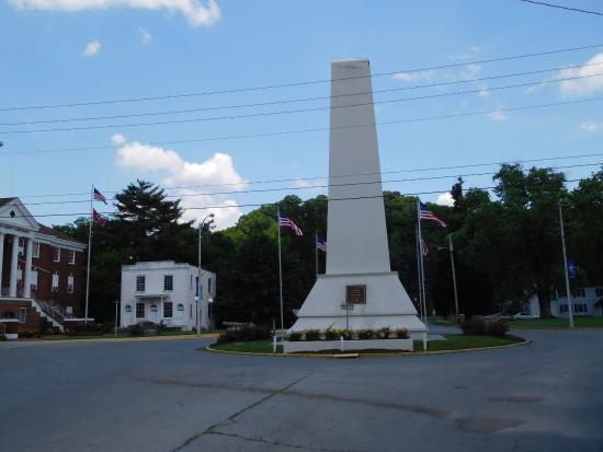Veterans' Monument