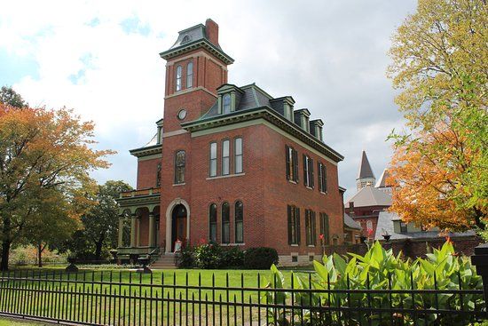 Morris - Butler House
