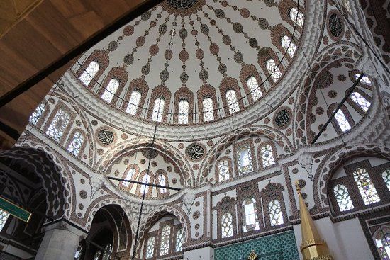 Moschea di Yeni Valide