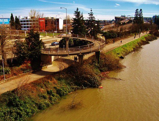 Eastbank Esplanade