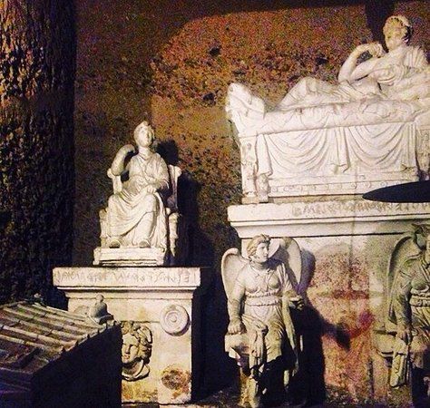 Hipogeo de los volumnios