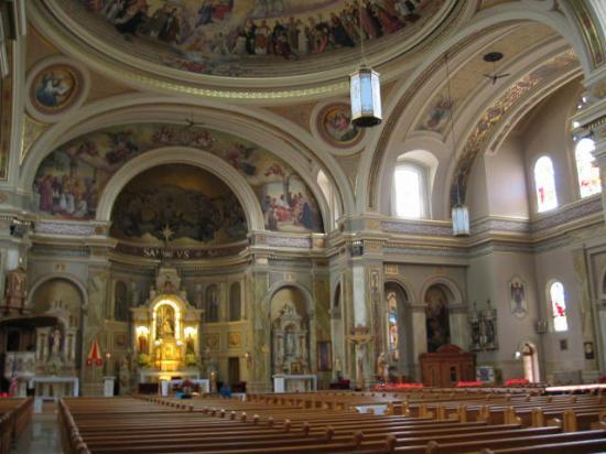 Saint Hyacinth Roman Catholic Church