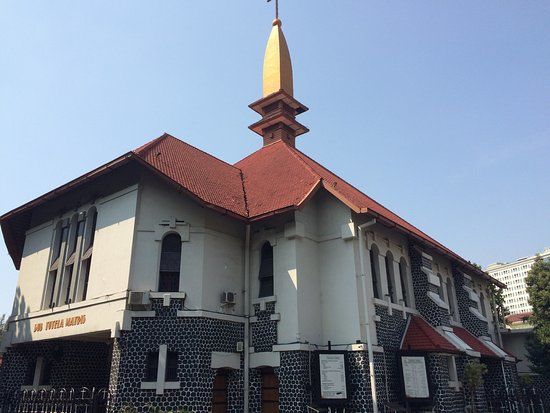 Gereja Santa Perawan Maria Ratu Rosario Suci Randusari