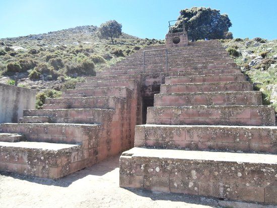 La cueva de Doña Trinidad Grund