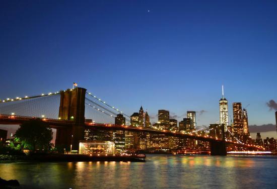 Empire Fulton Ferry State Park