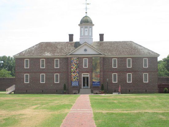 DeWitt Wallace Decorative Arts Museum