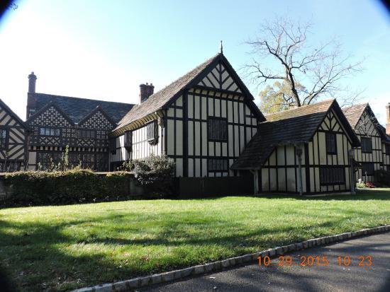Agecroft Hall