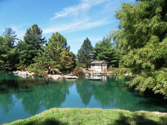 Mizumoto Japanese Stroll Garden