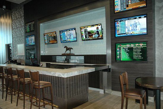 Off Track Betting at Hollywood Park