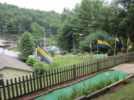 Magic Mountain Mini Golf and Arcade