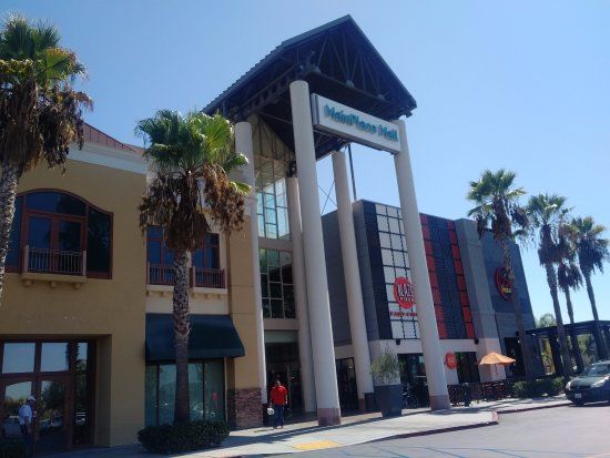 Main Place Mall