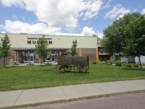 Dakota Discovery Museum