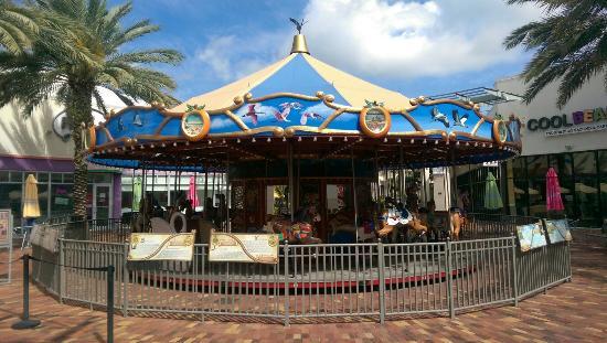 The Downtown Carousel
