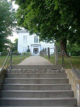 Academy of Performing Arts