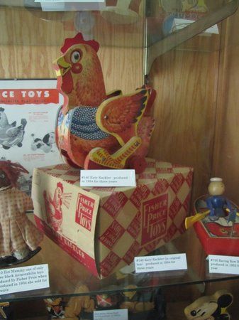 Children's Toy & Doll Museum