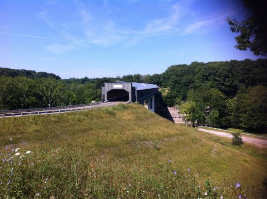 Smolen-Gulf Bridge