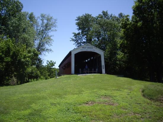 Neet Covered Bridge