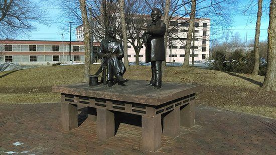 Lincoln Douglas Debate Square