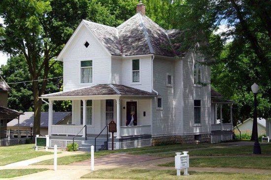 Ronald Reagan's Boyhood Home