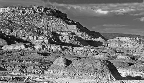 Mesa de Cuba Badlands