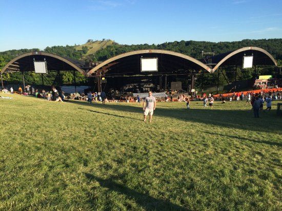 Alpine Valley Music Theatre