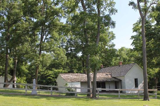 Jesse James Birthplace