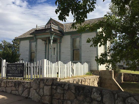 Dalton Gang Hideout and Museum