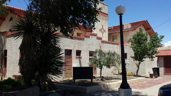 Harvey House Museum